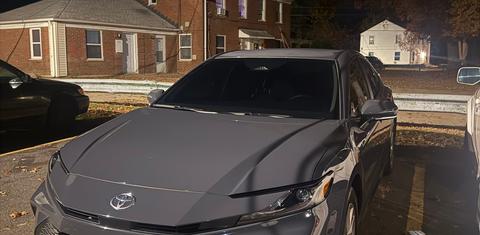 Toyota Camry Hybrid 2025