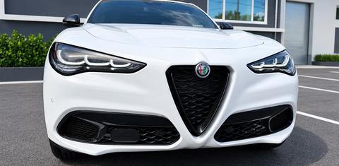 Alfa Romeo Stelvio 2025