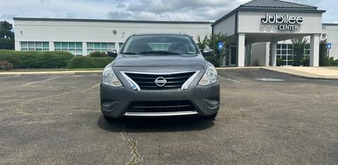 Nissan Versa 2018