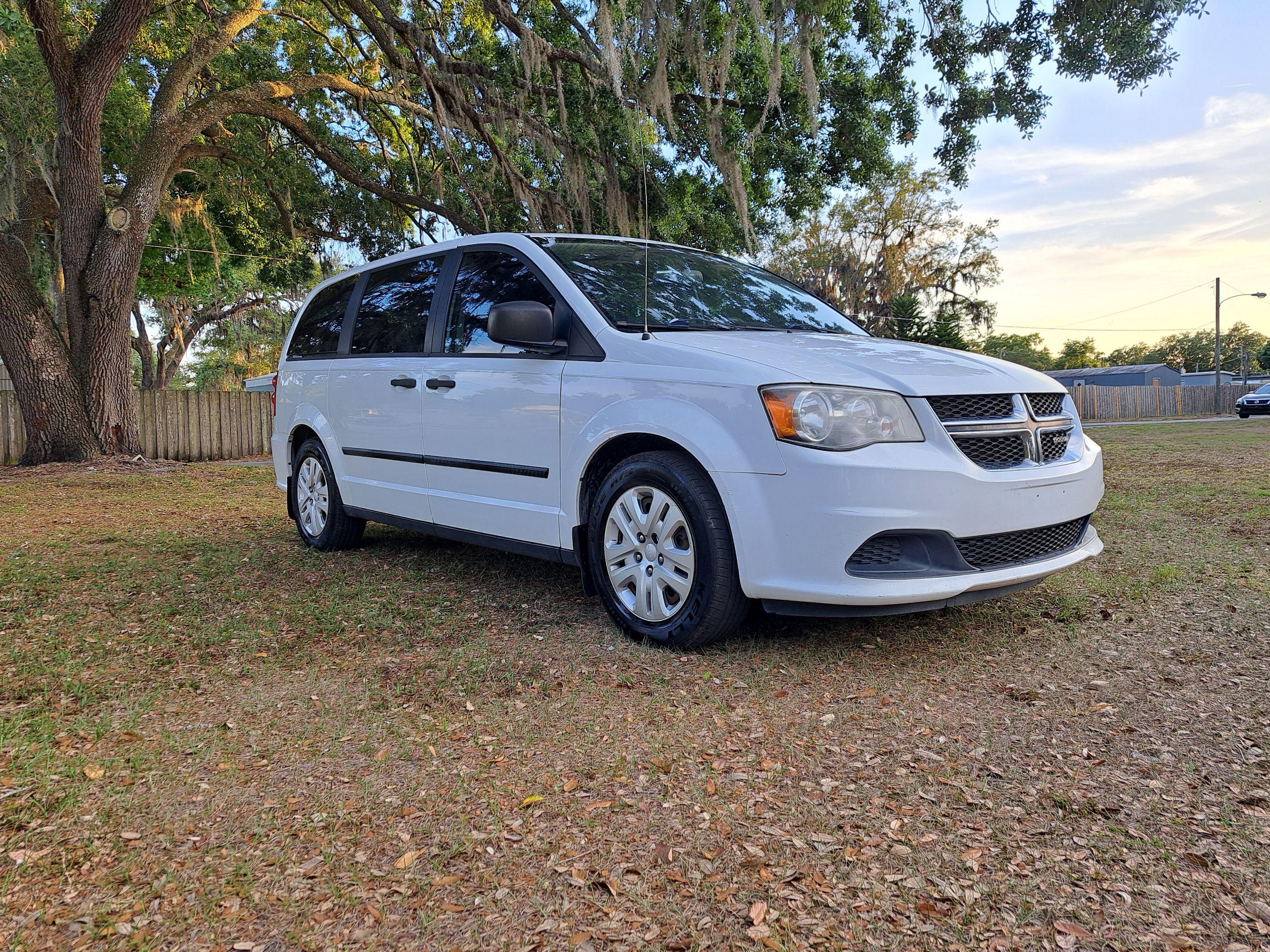 Dodge Grand Caravan 2014 in Kissimmee, FL