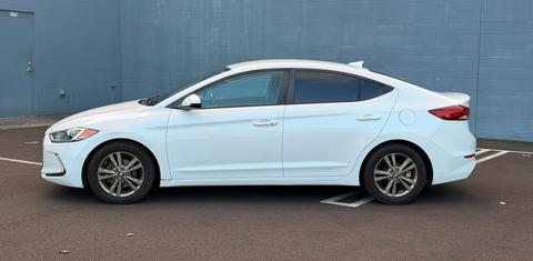 Hyundai Elantra 2017