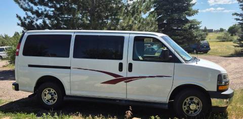Chevrolet Express 2017