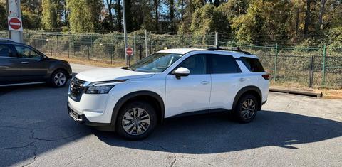 Nissan Pathfinder 2025