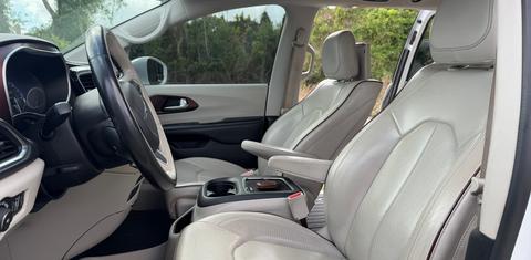 Chrysler Pacifica 2019