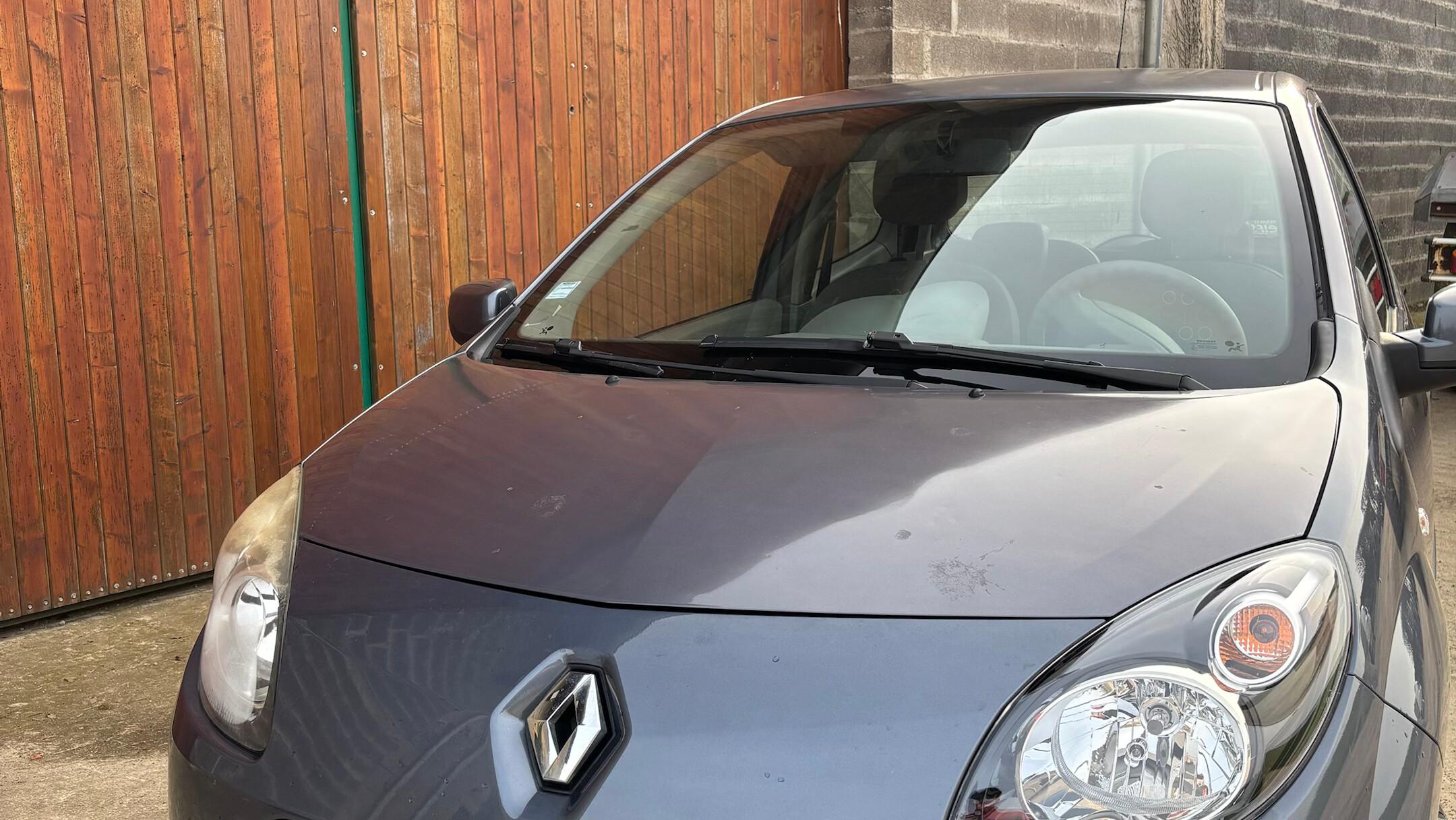 Renault TWINGO II 2010 à 