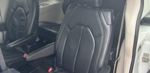 Chrysler Pacifica 2017