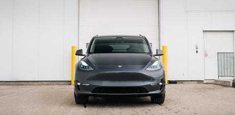 Tesla Model Y 2025