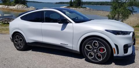 Ford Mustang Mach-E 2022