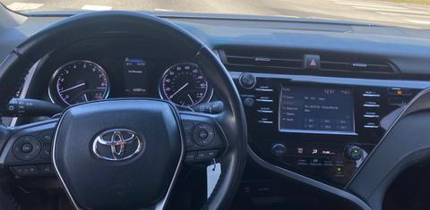 Toyota Camry 2019