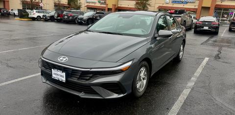 Hyundai Elantra 2025