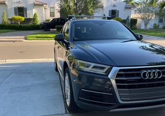 Audi Q5 car