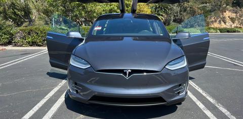 Tesla Model X 2019
