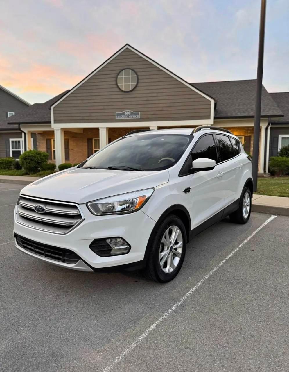 Ford Escape 2018 in Fort Campbell, KY