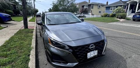 Nissan Altima 2024