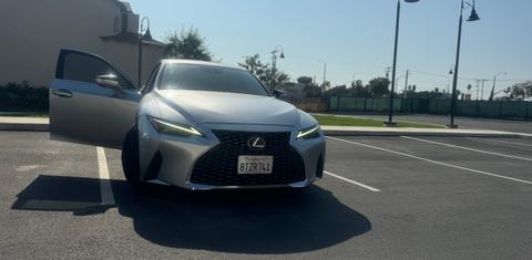 Lexus IS 2021