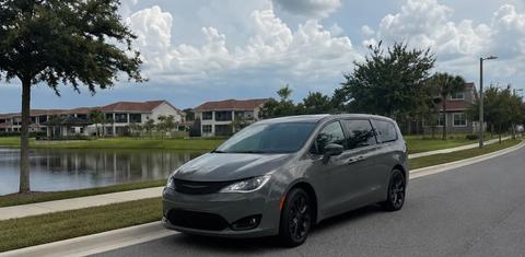 Chrysler Pacifica 2020