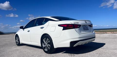 Nissan Altima 2024