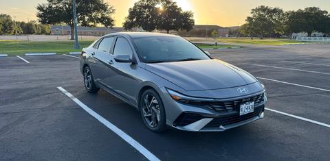 Hyundai Elantra Hybrid 2024