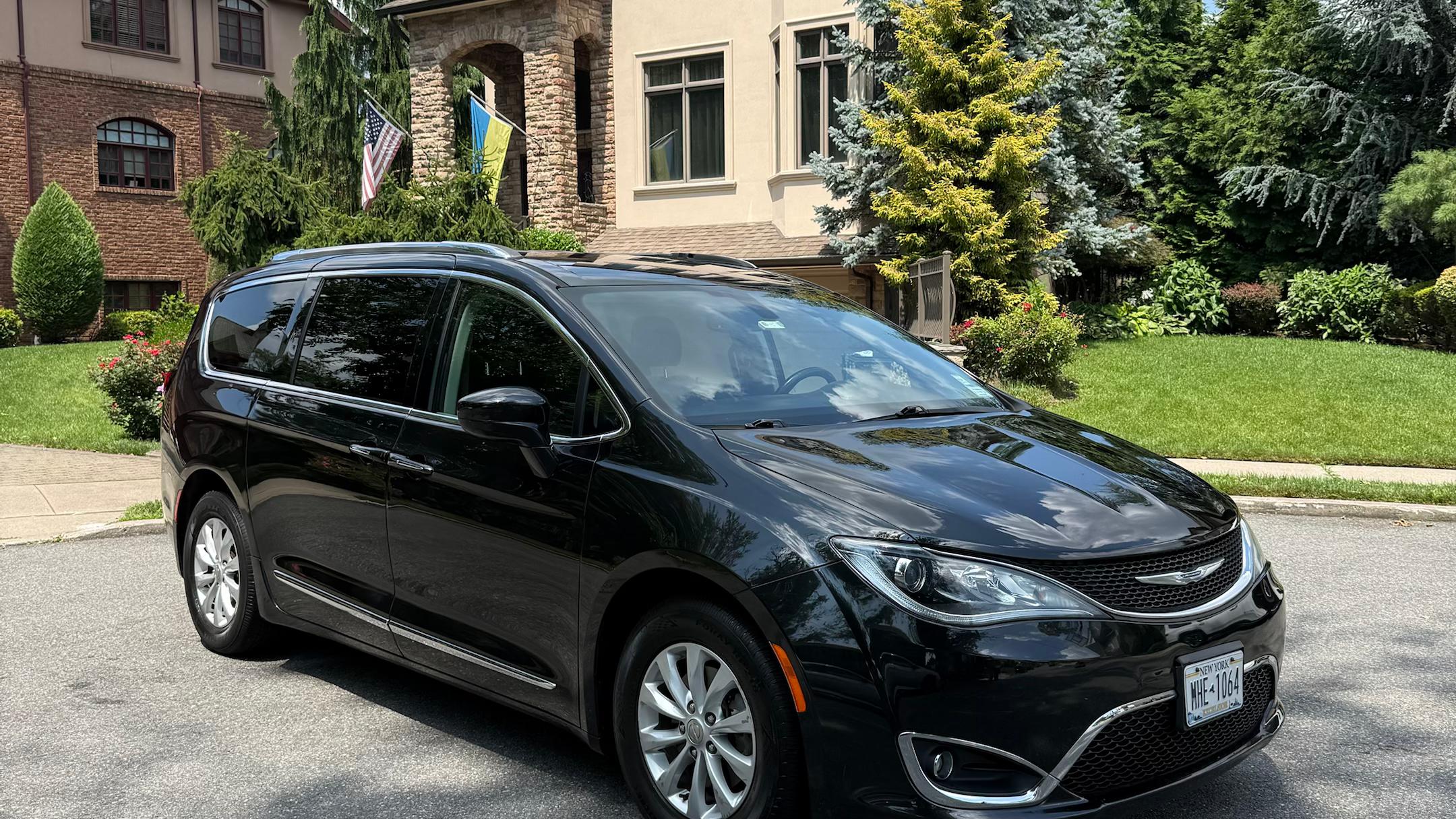 Chrysler Pacifica 2019 in Staten Island, NY