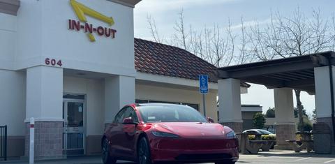 Tesla Model 3 2024