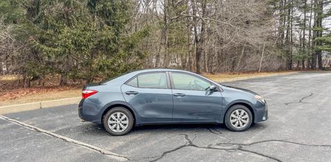 Toyota Corolla 2015