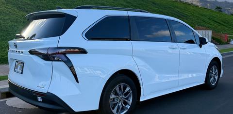 Toyota Sienna 2024