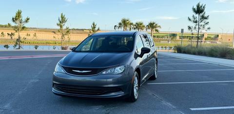 Chrysler Pacifica 2017