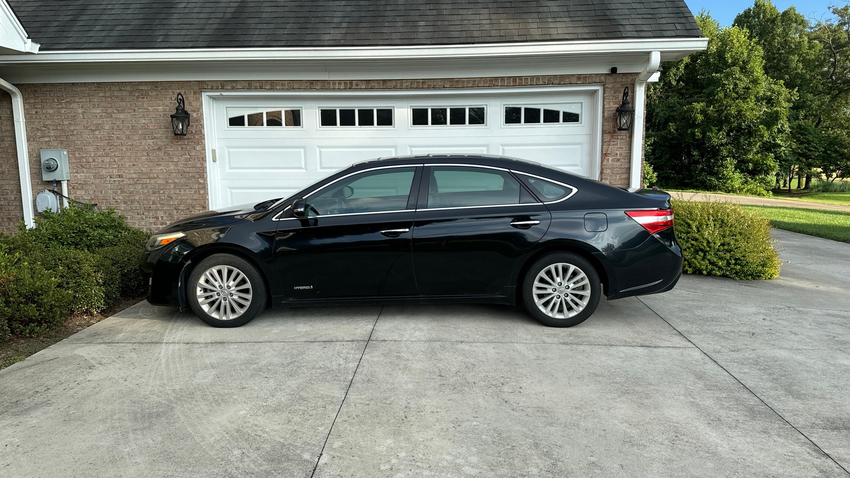 Toyota Avalon 2014 in Fletcher, NC