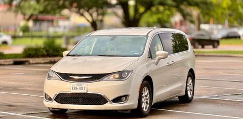 Chrysler Pacifica 2020