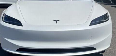 Tesla Model 3 2025