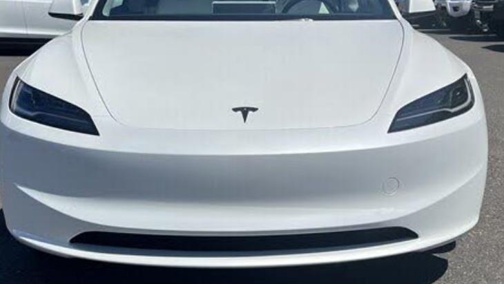 Tesla Model 3 2025 in Beaverton, OR
