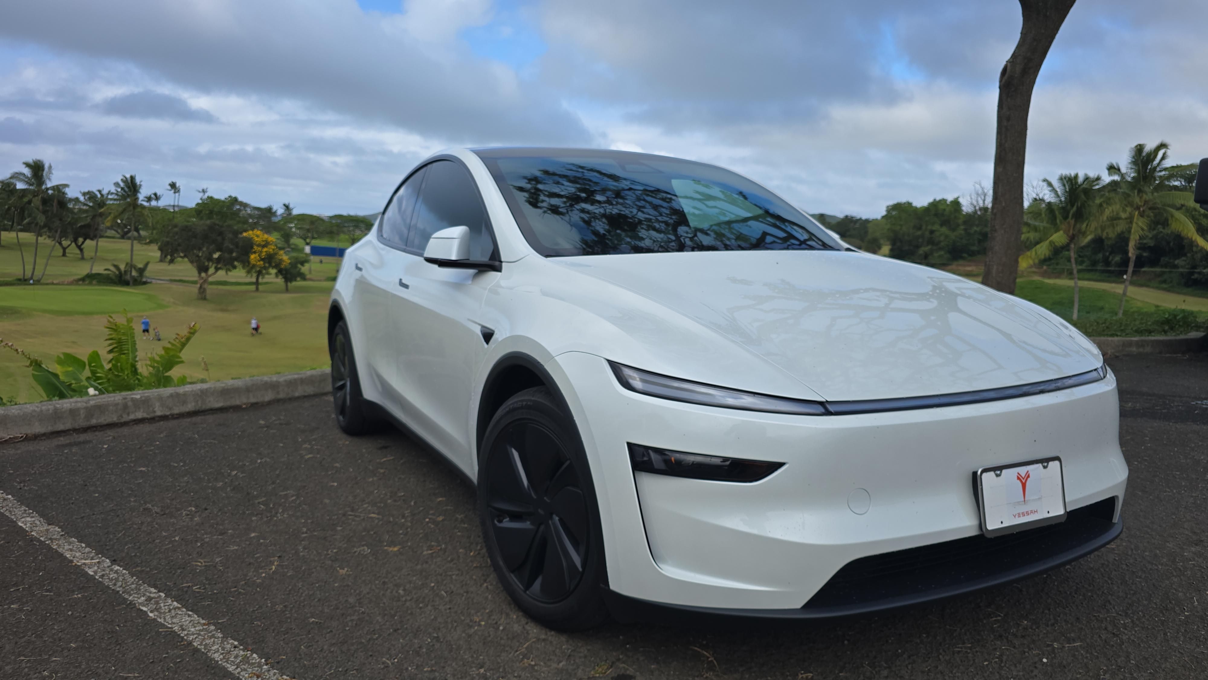 Tesla Model Y 2026 in Honolulu, HI