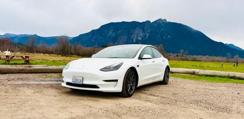 Tesla Model 3 2023