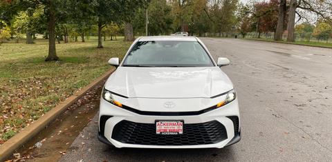 Toyota Camry Hybrid 2026