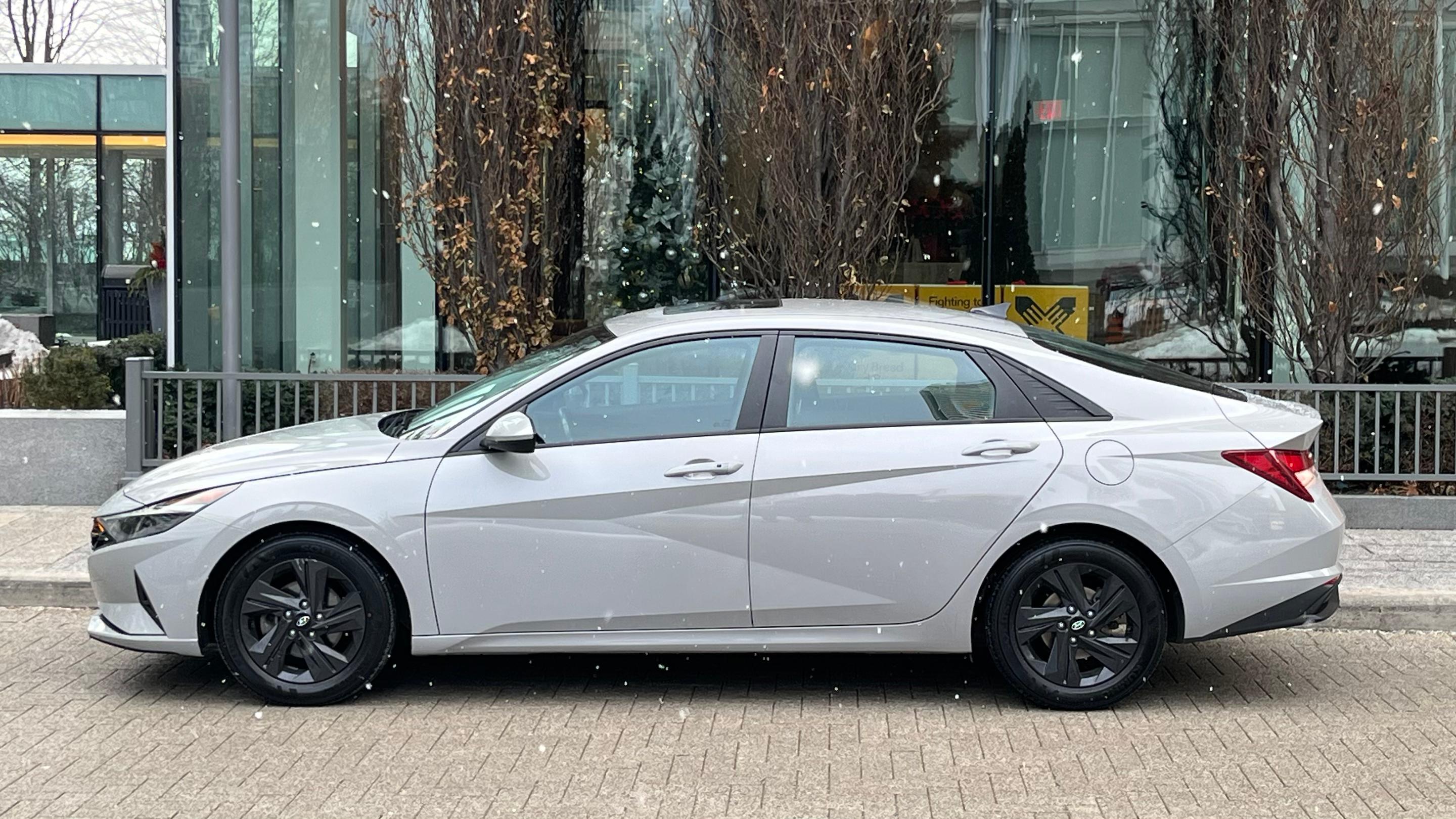 Hyundai Elantra 2021 à 