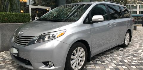 Toyota Sienna 2016