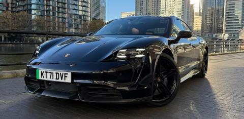 Porsche Taycan 2021