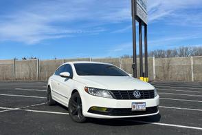 Volkswagen CC car