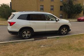 Honda Pilot 2017 à Calgary