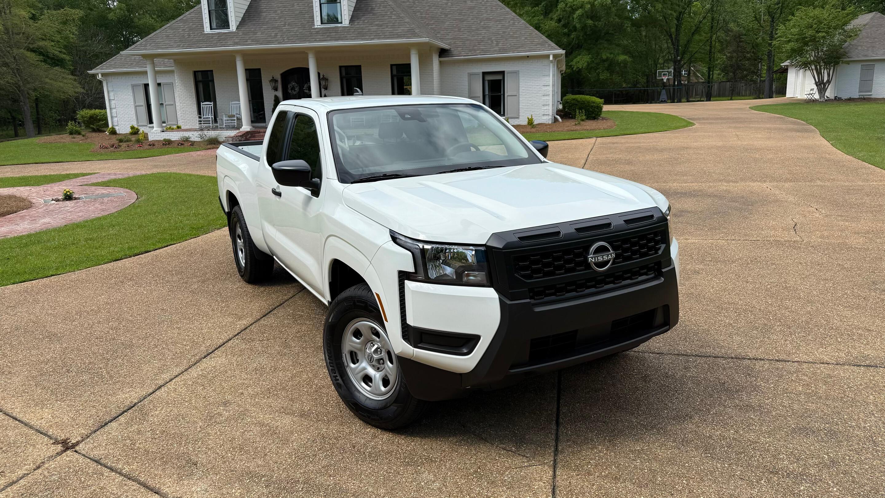 Nissan Frontier 2025 in Madison, MS
