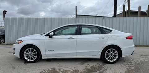 Ford Fusion Hybrid 2019