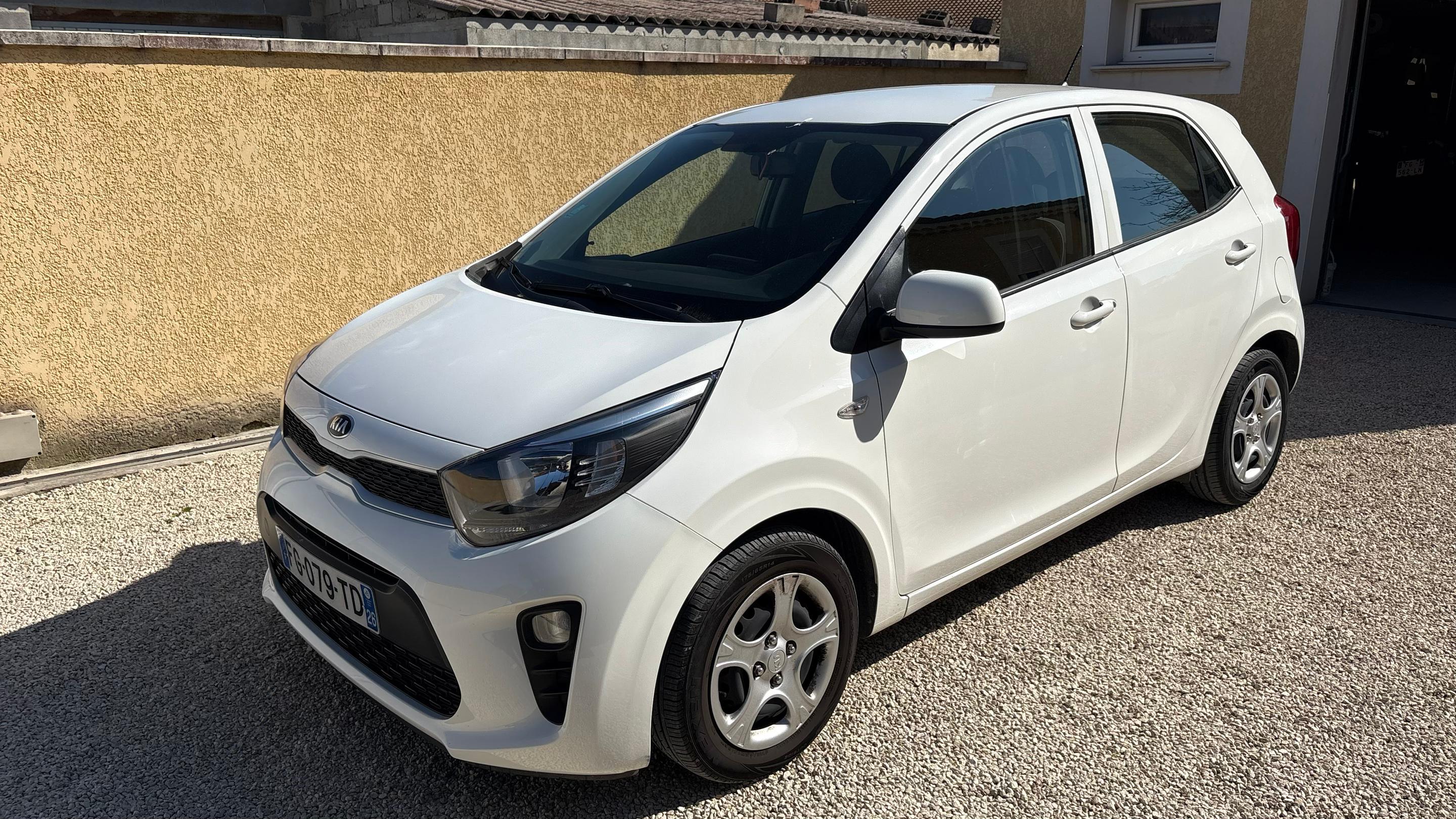 Kia PICANTO 2019 à Montélimar