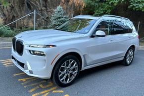 BMW X7 2025 in Fort Lee