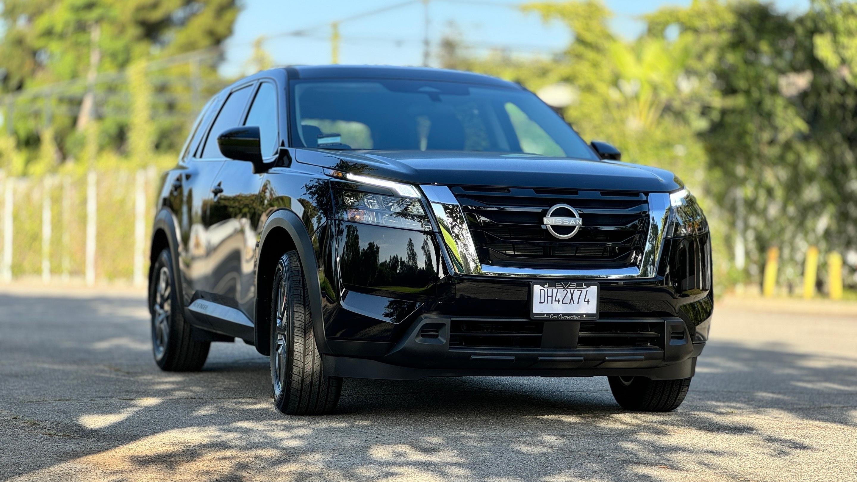 Nissan Pathfinder 2024 in South San Francisco, CA