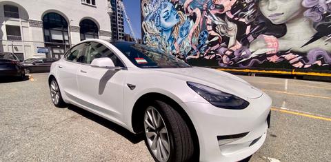 Tesla Model 3 2020