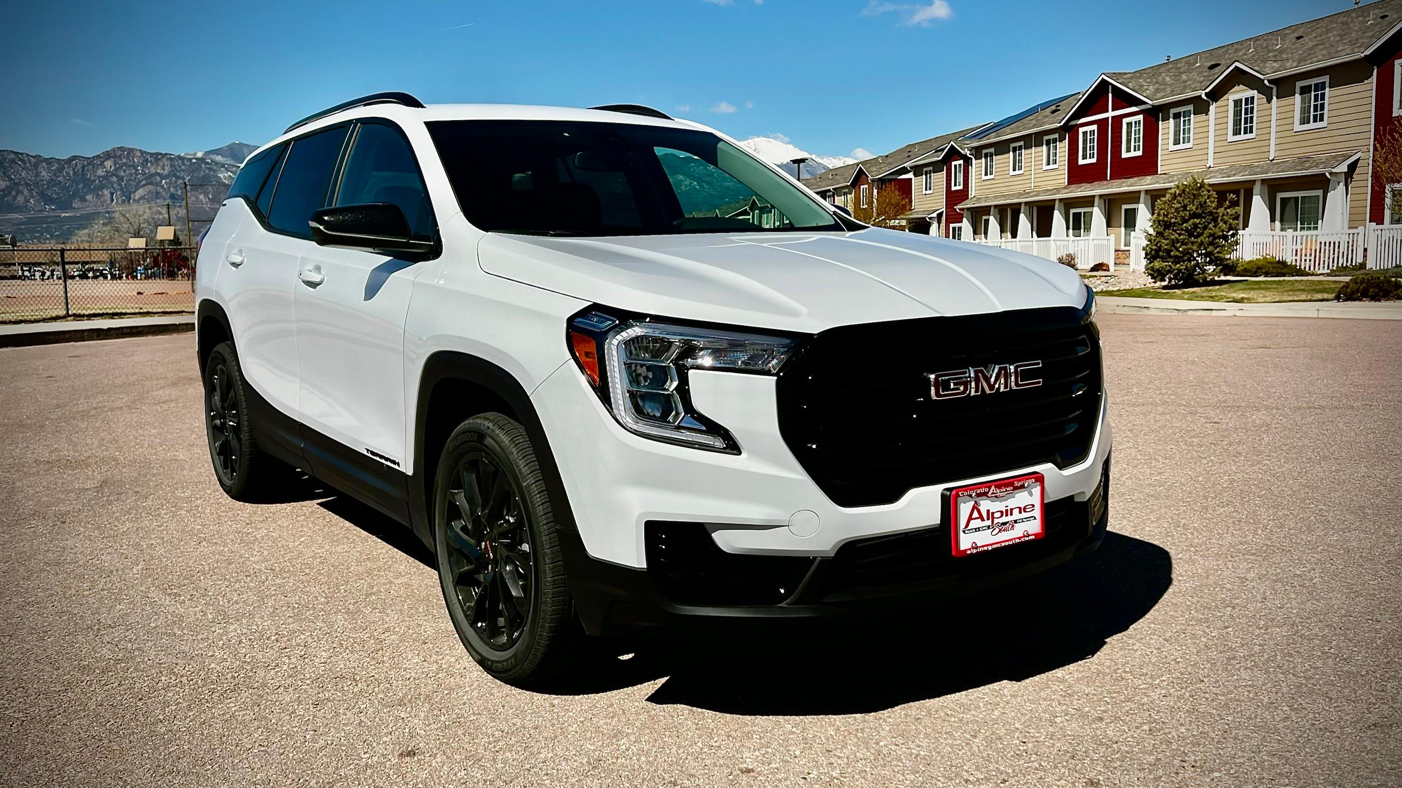 GMC Terrain 2024 in Colorado Springs, CO