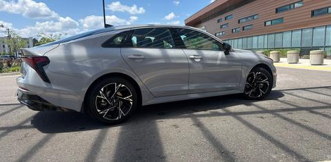 Kia K5 2025