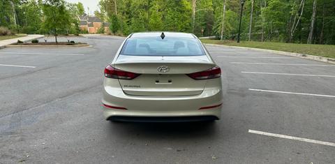 Hyundai Elantra 2017
