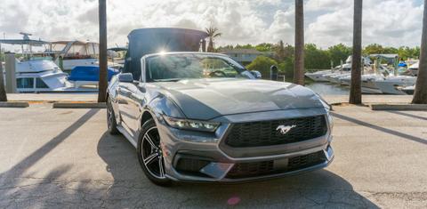 Ford Mustang 2025