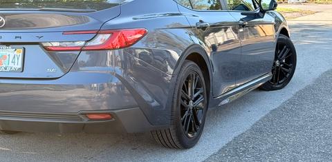 Toyota Camry Hybrid 2026